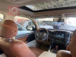 تۆیۆتا لاند کروزەر